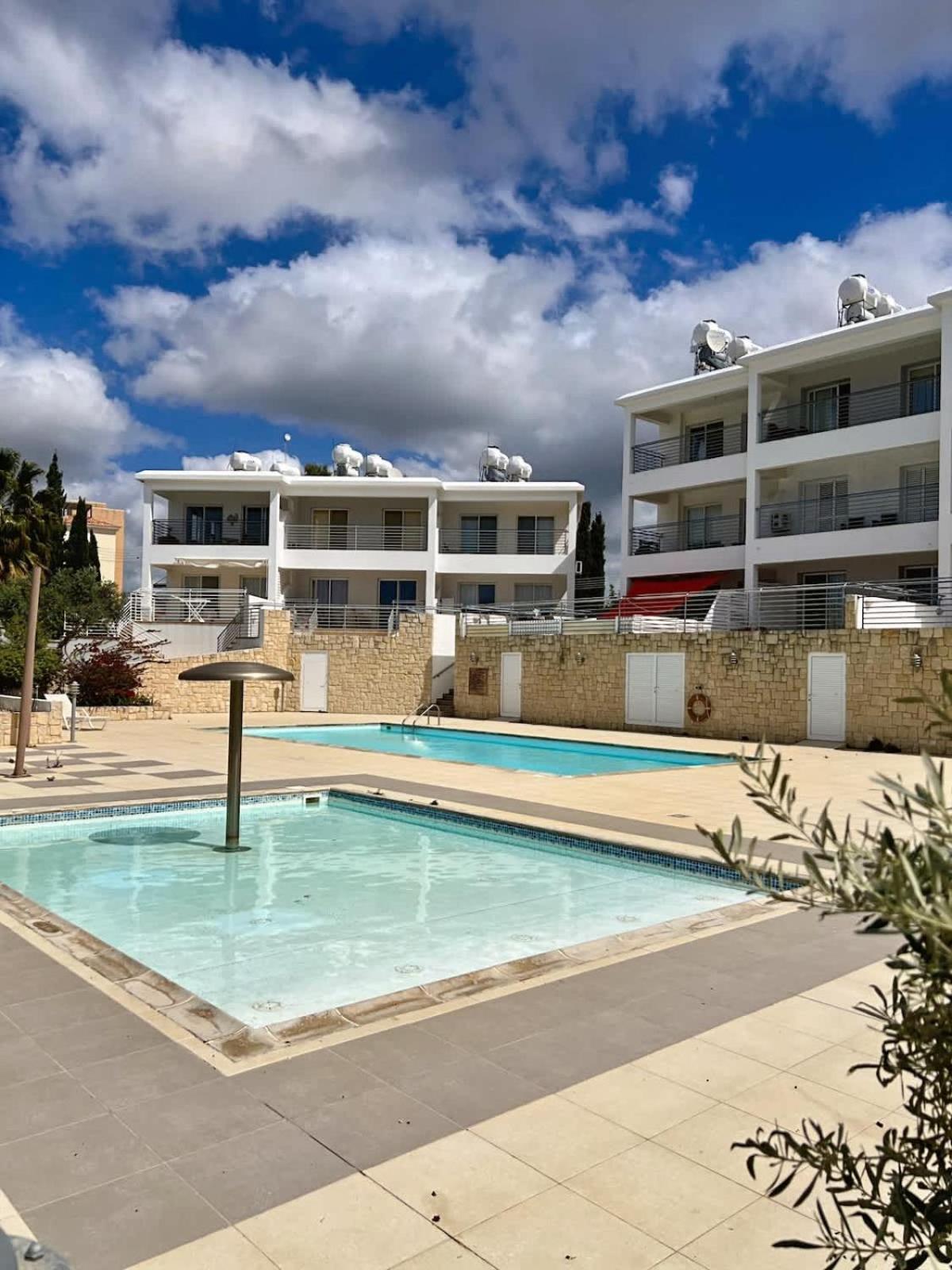 Spacious Sea View Apartment Klorakas Екстериор снимка