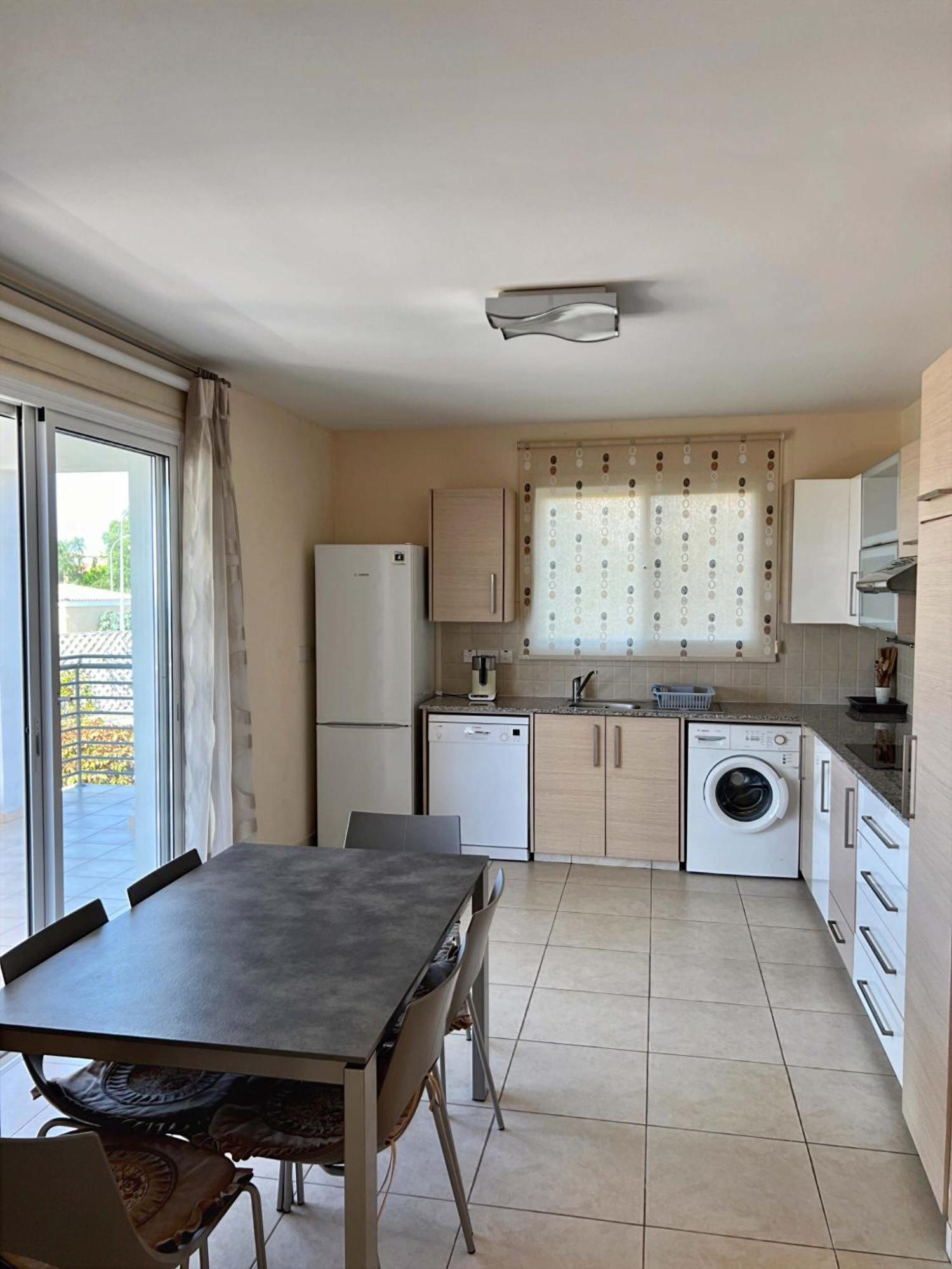 Spacious Sea View Apartment Klorakas Екстериор снимка