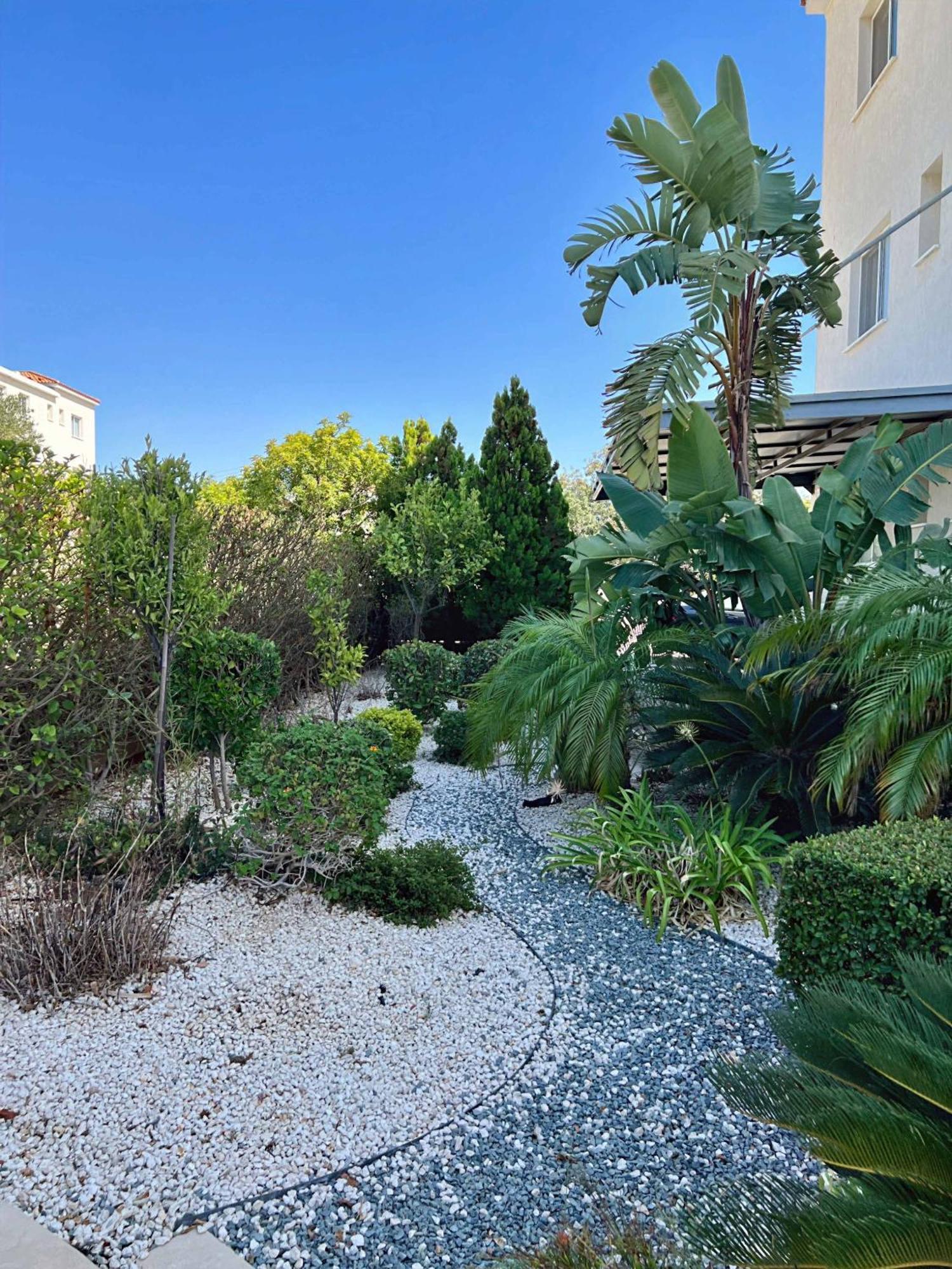 Spacious Sea View Apartment Klorakas Екстериор снимка